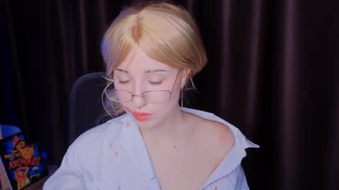 Misa online show from 10-22-25, 05:13