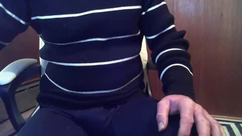 Snapshot of yulanesca chatting on 03-01-25, 08:53 Russ online show from 03-01-25, 08:53