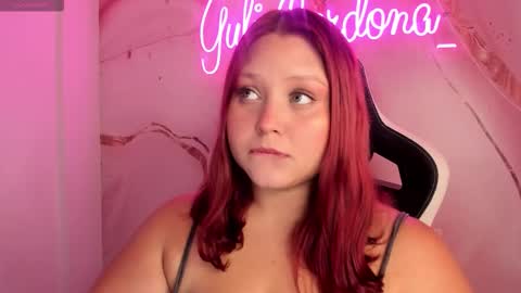 Snapshot of yuli_cardona_ chatting on 10-22-25, 09:03 Yuliet online show from 10-22-25, 09:03