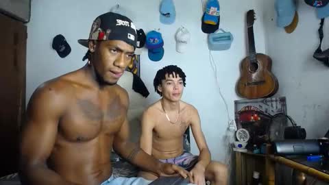 Snapshot of yulian_23 chatting on 05-23-26, 12:05 Ivan online show from 05-23-26, 12:05