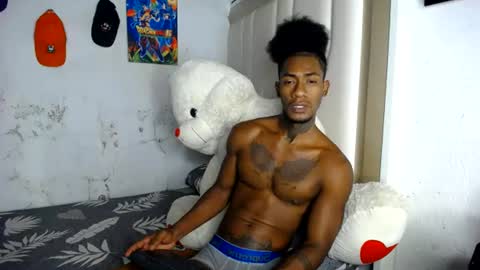 Snapshot of yulian_23 chatting on 06-12-26, 09:14 Ivan online show from 06-12-26, 09:14