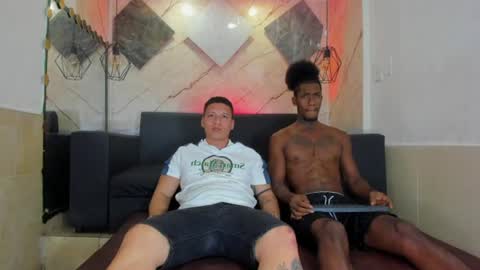 Snapshot of yulian_23 chatting on 06-21-26, 04:15 Ivan online show from 06-21-26, 04:15