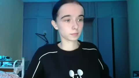 Yuliia online show from 10-17-25, 08:39