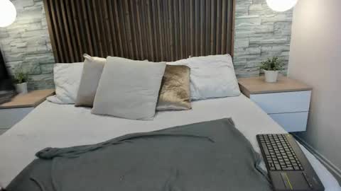 yulievans online show from 01-21-25, 10:51