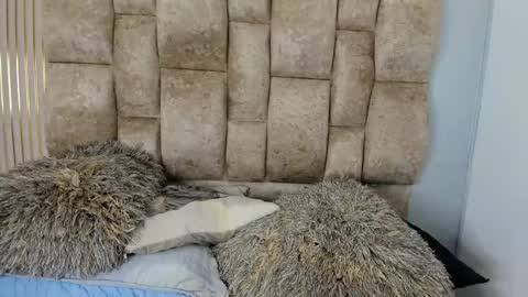 yulievans online show from 03-06-25, 03:24