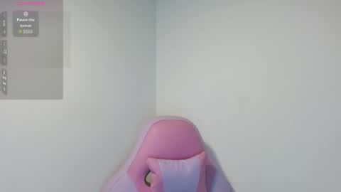 Yuli and SaraIndependent model online show from 04-13-26, 01:44