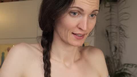 yulla dao online show from 02-25-25, 04:53