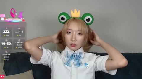 yume_ko online show from 10-26-25, 07:20