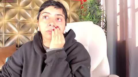 YUMEKO  online show from 10-28-25, 12:09