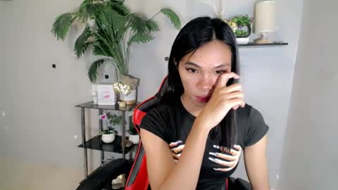 Snapshot of yumiexx chatting on 07-23-26, 09:35 CALL ME YUMLEXX online show from 07-23-26, 09:35