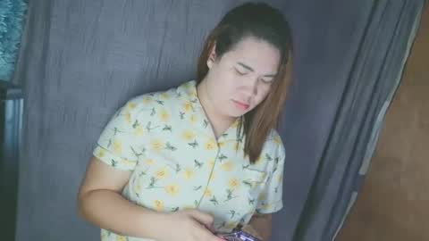 yummy_hardfucker online show from 03-06-26, 10:34