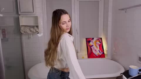 Emily online show from 03-05-26, 05:31