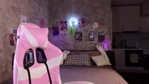 Lisa online show from 03-03-25, 07:39