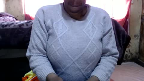 Snapshot of yummytittsxx chatting on 06-18-26, 08:58 yummytittsxx online show from 06-18-26, 08:58