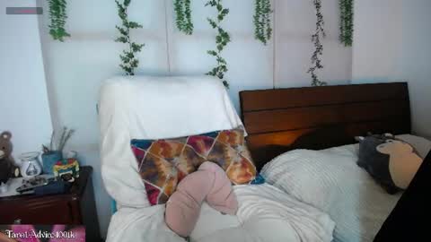 Snapshot of yumyyumyyumy_ chatting on 08-10-26, 12:04 zara online show from 08-10-26, 12:04