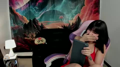 Yuna online show from 11-12-25, 03:12