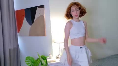 YUNA online show from 07-28-26, 01:43