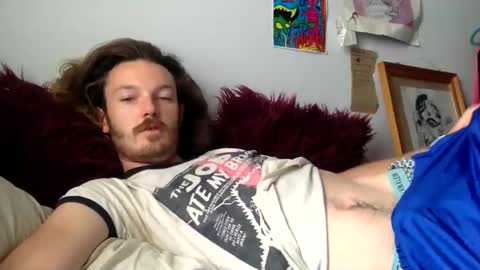 Snapshot of yunggeezer chatting on 11-18-25, 02:39 yunggeezer online show from 11-18-25, 02:39