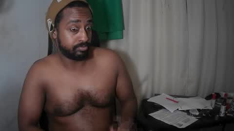 Snapshot of yungma chatting on 11-22-25, 01:15 yungswade online show from 11-22-25, 01:15