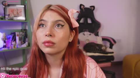 yunorose_ online show from 12-18-25, 04:07