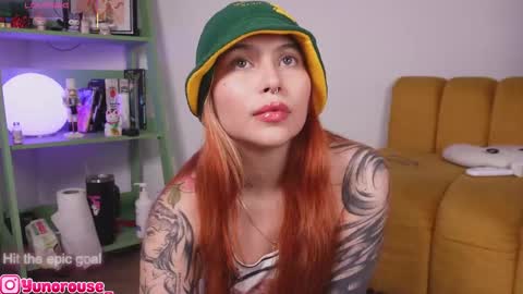 yunorose_ online show from 02-01-26, 03:38