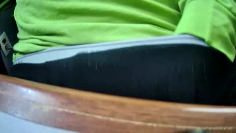 yuppers1234 online show from 04-10-26, 02:11