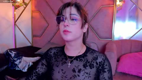 Yuri Stars online show from 01-18-25, 12:13