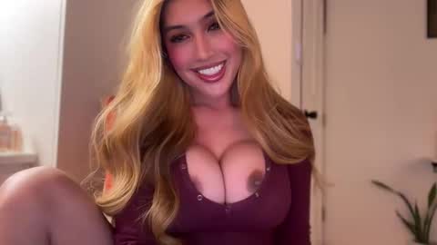 GODDESS SOFIA online show from 05-31-26, 02:46