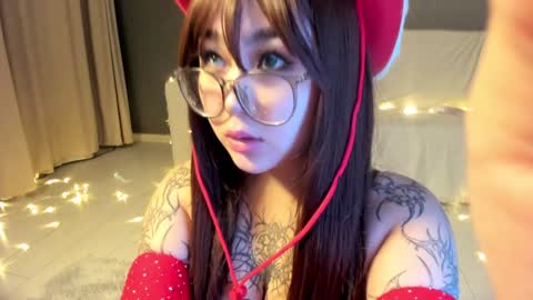 Snapshot of yurikomay chatting on 12-28-24, 06:08 Hi My name Yuriko online show from 12-28-24, 06:08