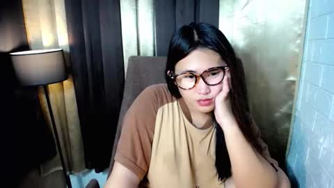 yuriyumixx_xoxo online show from 11-09-25, 10:13