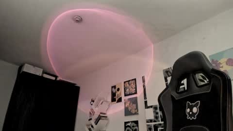 paola online show from 04-06-26, 02:31