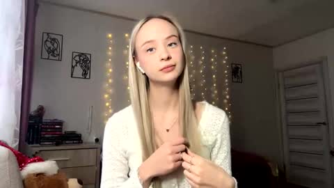 May online show from 01-12-26, 12:10