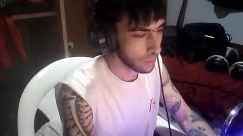 Yuumi online show from 10-08-25, 06:33