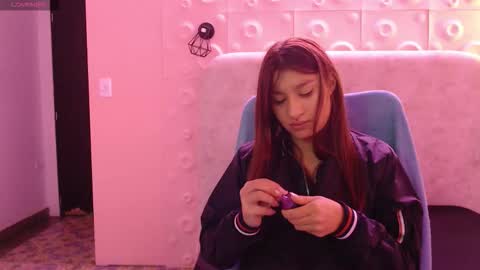 YUYIS online show from 01-13-26, 12:32