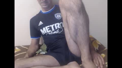 yvesstorm5 online show from 12-18-25, 03:40