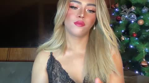 Miss Cali online show from 12-17-24, 08:10