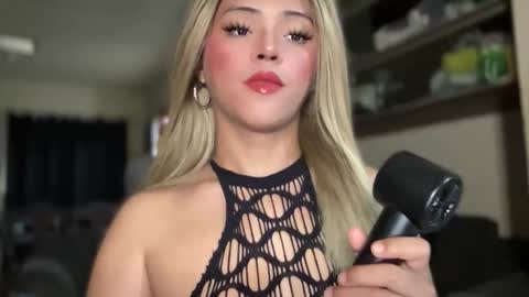 Miss Cali online show from 11-28-25, 10:01