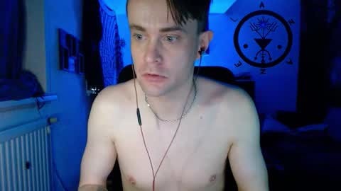 Snapshot of yyscript chatting on 03-08-26, 02:37 online show from 03-08-26, 02:37