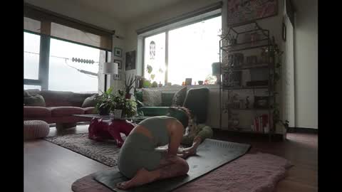 Yucky online show from 01-23-25, 11:47