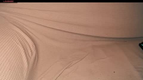 Snapshot of yzza_suave chatting on 12-18-25, 06:58 yzza_suave online show from 12-18-25, 06:58