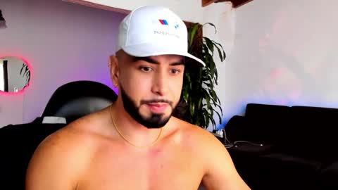 Zac  Jhordan online show from 01-10-25, 03:37