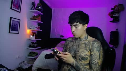 zac_muller1 online show from 03-18-26, 05:10