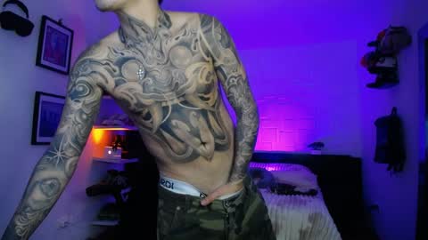 zac_muller1 online show from 04-02-26, 02:53