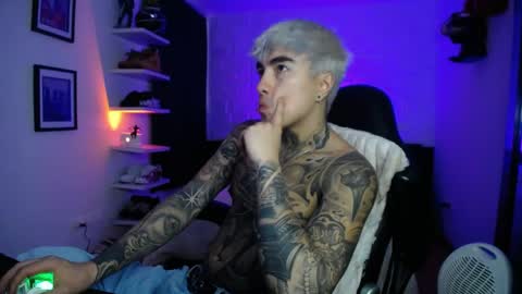 zac_muller1 online show from 05-27-26, 03:47