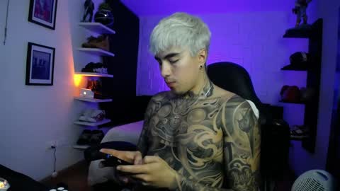 zac_muller1 online show from 06-05-26, 04:52
