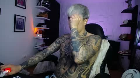 zac_muller1 online show from 06-25-26, 11:42