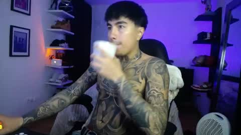 zac_muller1 online show from 07-11-26, 04:37
