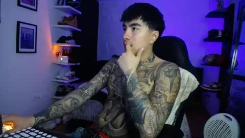 zac_muller1 online show from 07-15-26, 05:34