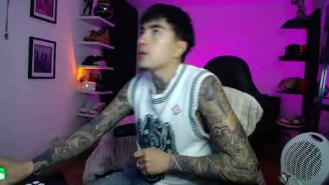 zac_muller1 online show from 07-19-26, 07:34