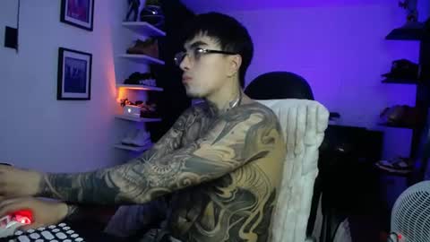 zac_muller1 online show from 07-30-26, 05:50